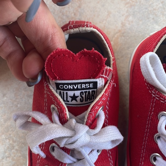 Toddler shoes converse heart / Addidas forta run x Minnie size 6 - Picture 9 of 11
